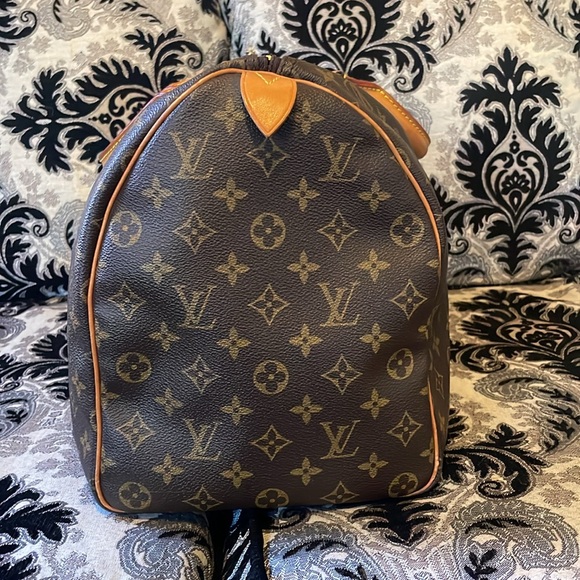 Louis Vuitton Keepall 45 - Picture 4 of 13
